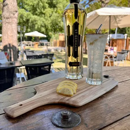 Campingplatz Du Pont D'avignon 4*